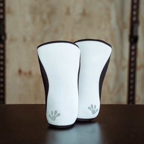 
                                        Knee Sleeves  Reversible Knee Sleeves -FROG- Black/White- Set