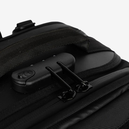 
                                        Спортна раница Maverick Tactical Backpack 40L 2nd Generation PicSil 